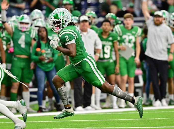 Silsbee vs Cuero December 2, 2022 Photo-Tom Dendy74